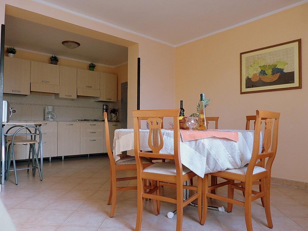 Apartment Oliva Пула Екстериор снимка